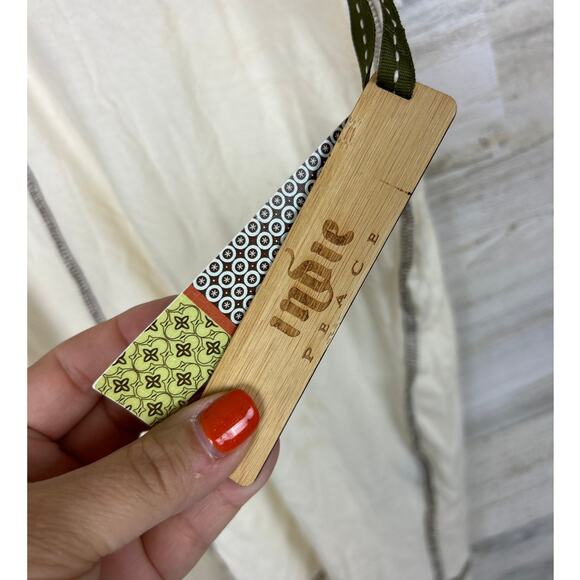 Indie Peach Men’s Small Cream Organic Cotton Handmade Short Sleeve T-Shirt New - Picture 3 of 4